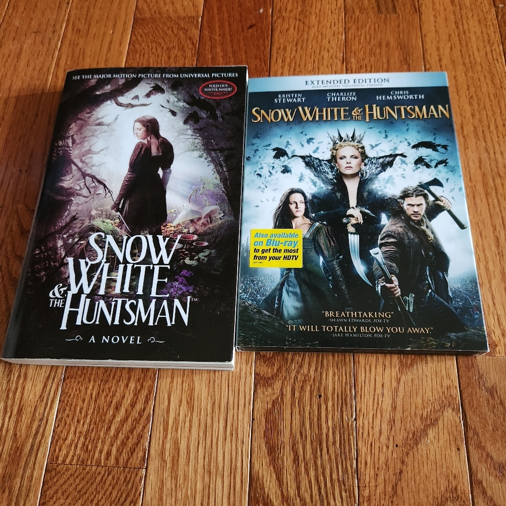 Snow White and the Huntsman DVD and Book Bundle